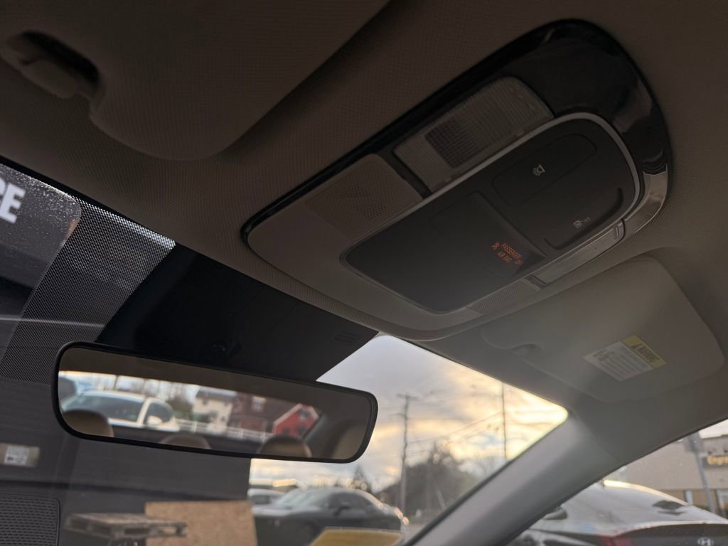 Used 2023 Hyundai Sonata SE image 36