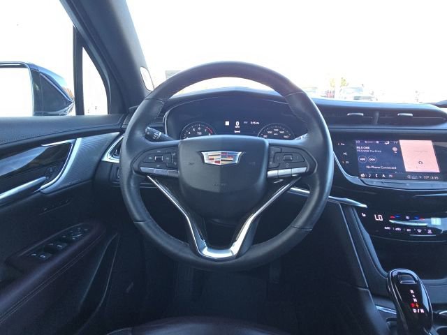 Used 2021 Cadillac XT6 Premium Luxury image 27