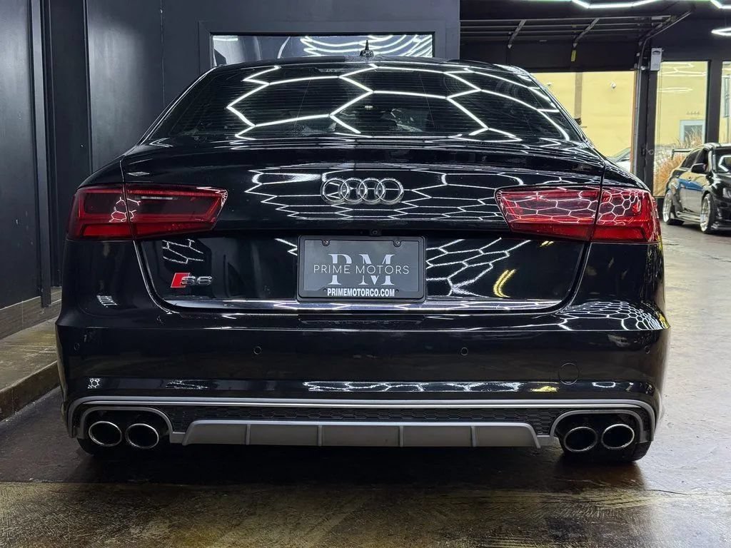 Used 2017 Audi S6 Premium Plus w/ Driver Assistance Package AWD/4WD image 8