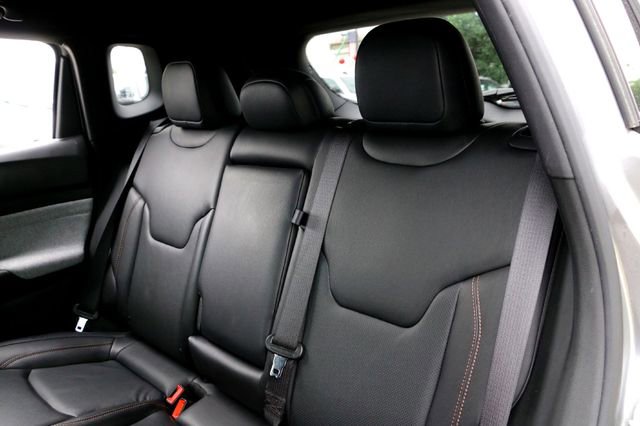 Used 2023 Jeep Compass Latitude AWD/4WD image 26