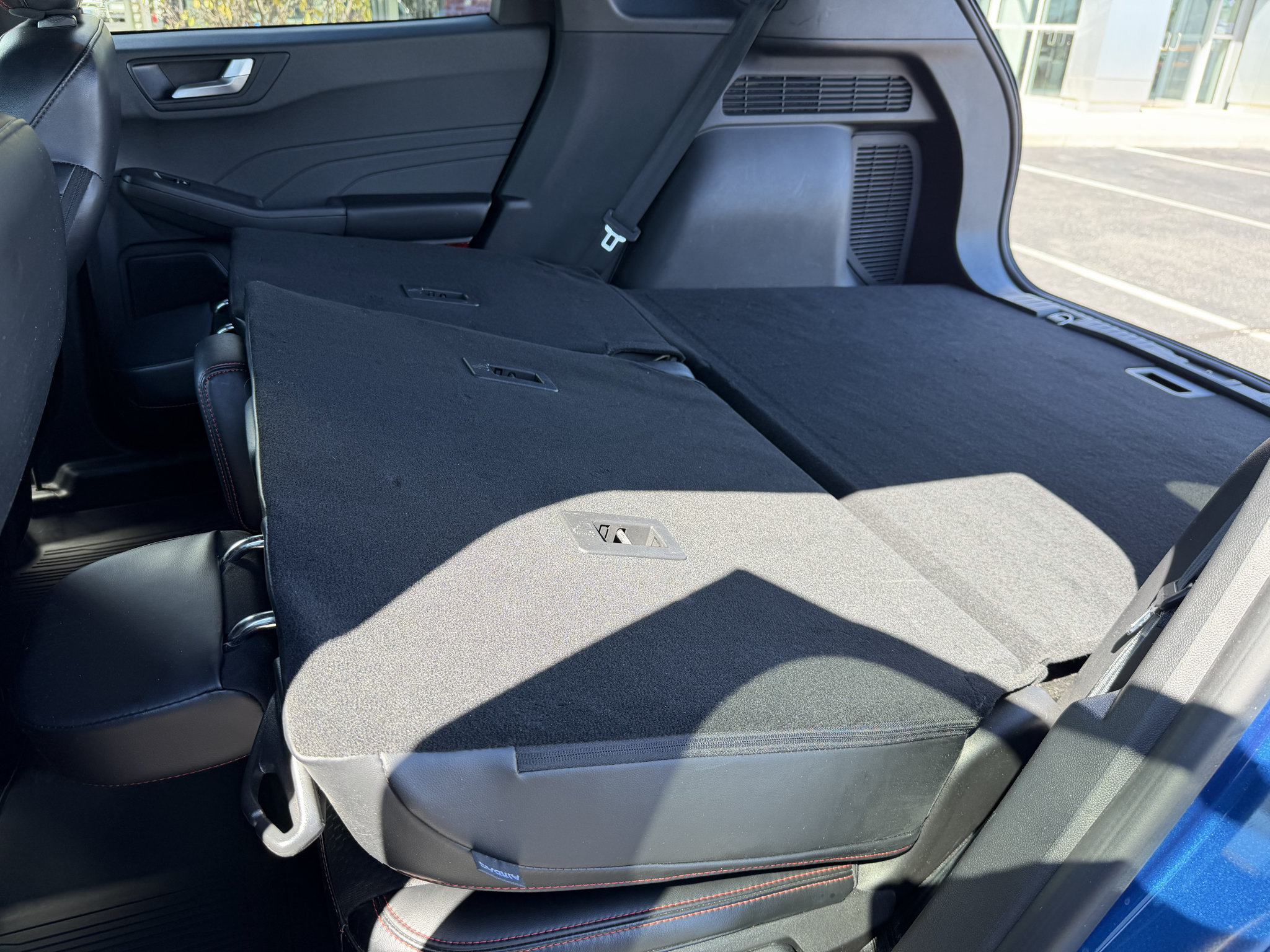 Used 2023 Ford Escape ST-Line w/ Tech Pack #1 FWD image 24