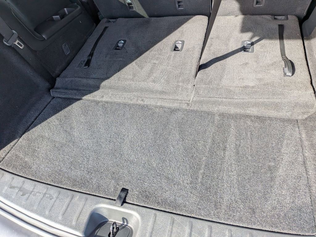 Used 2025 Nissan Pathfinder S image 21