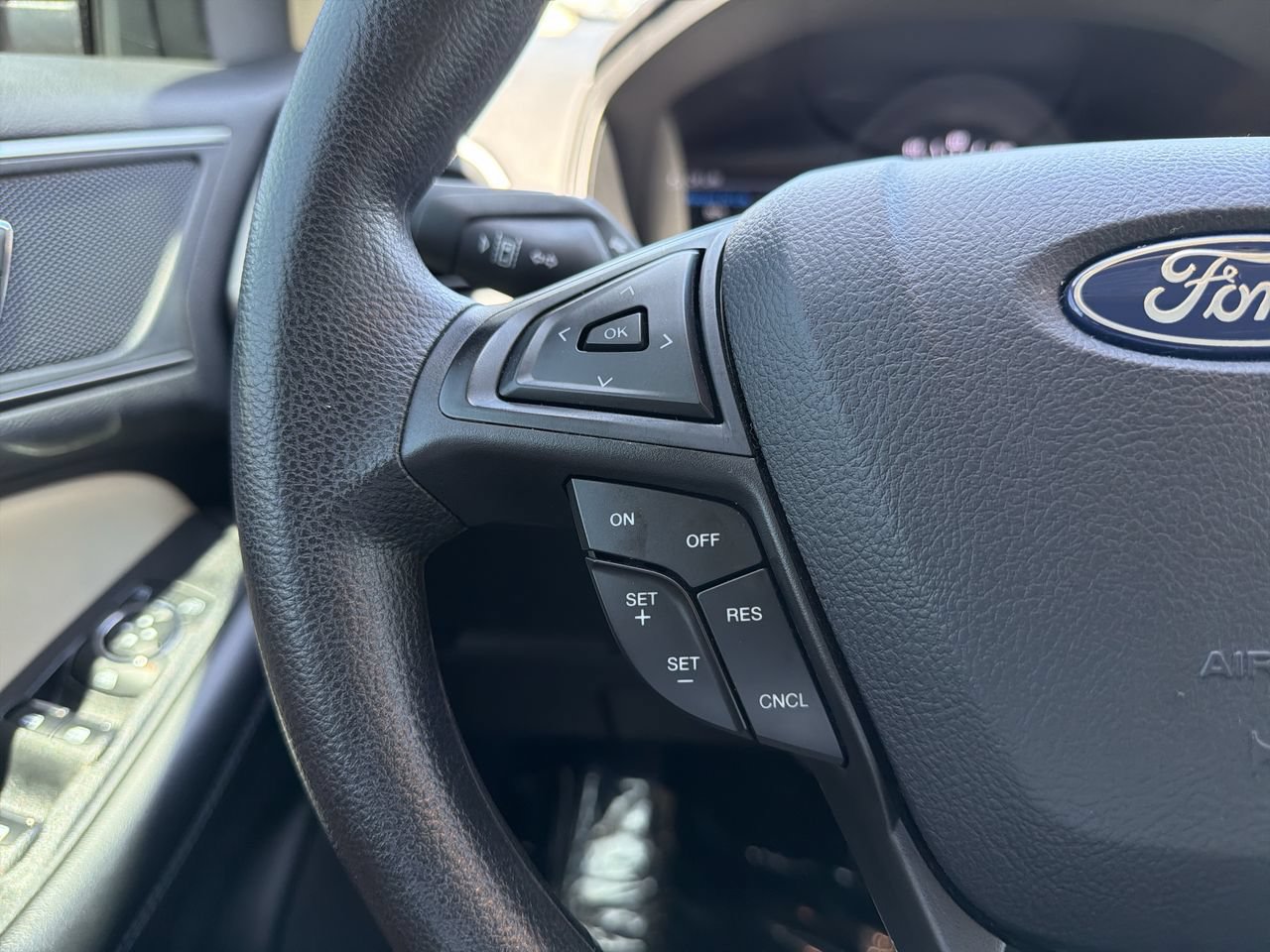 Certified 2024 Ford Edge SE AWD/4WD image 25