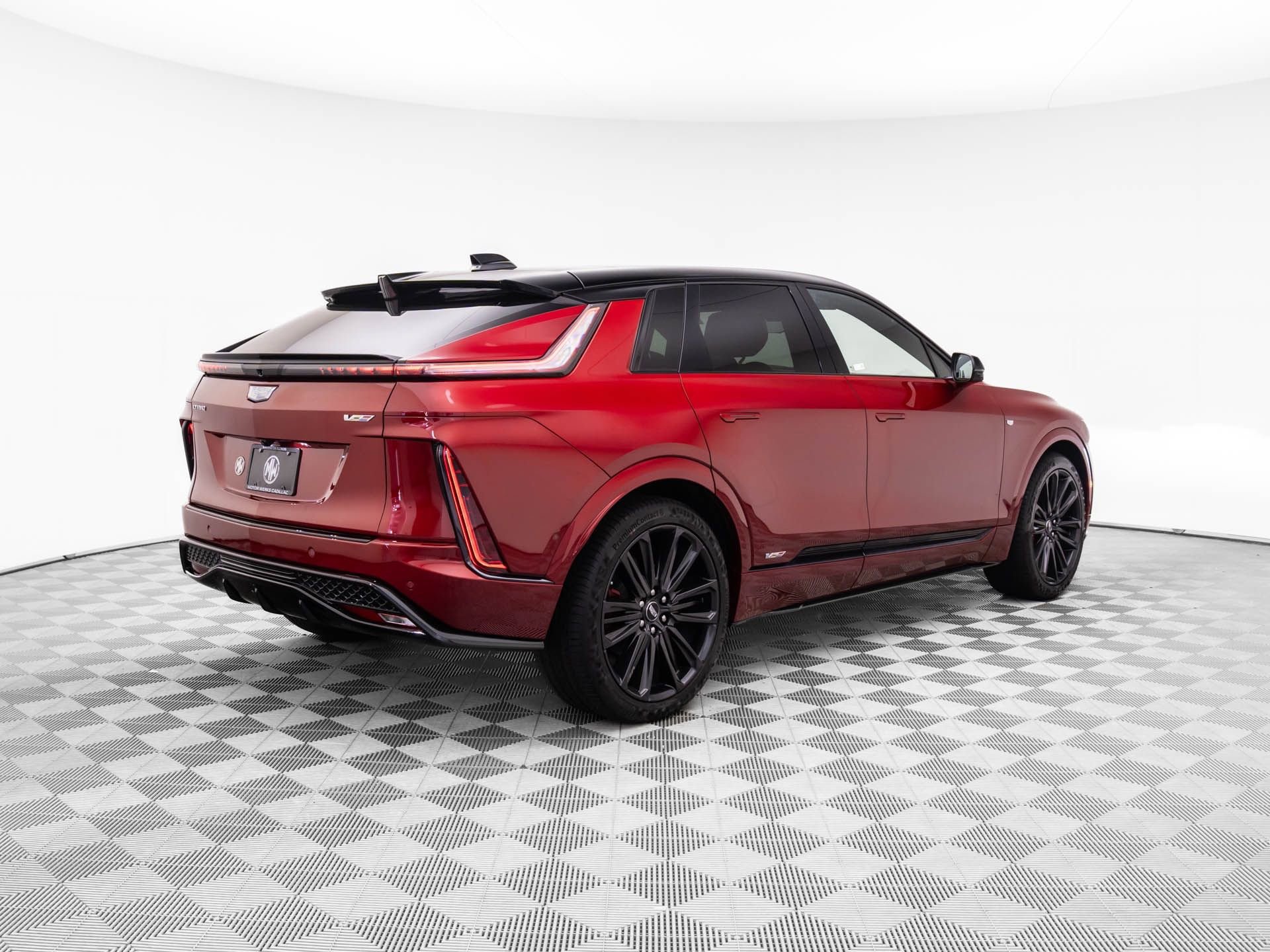 New 2026 Cadillac Lyriq V w/ LPO, Floor Liner Package AWD/4WD image 5