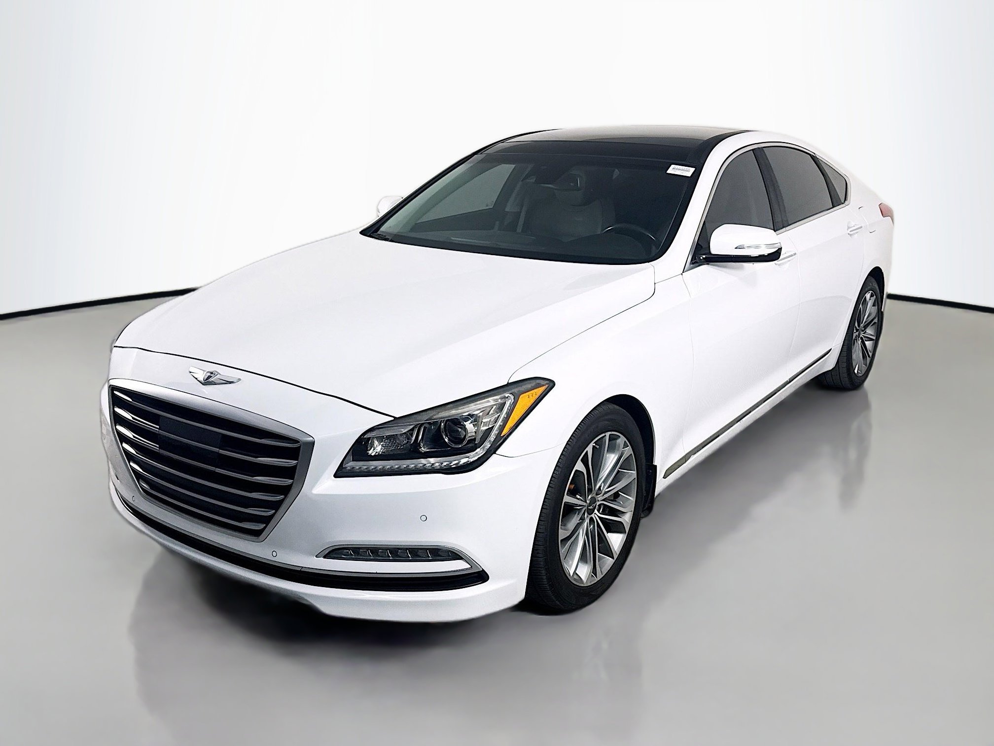 Used 2016 Hyundai Genesis 3.8 w/ Option Group 02 RWD image 4
