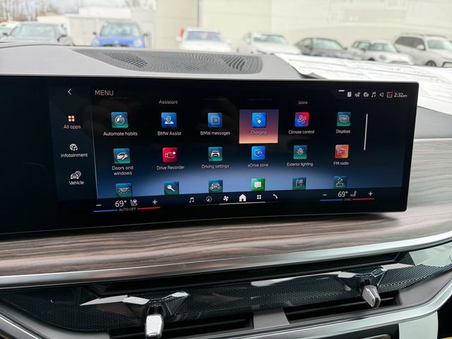 New 2026 BMW X5 xDrive50e image 23