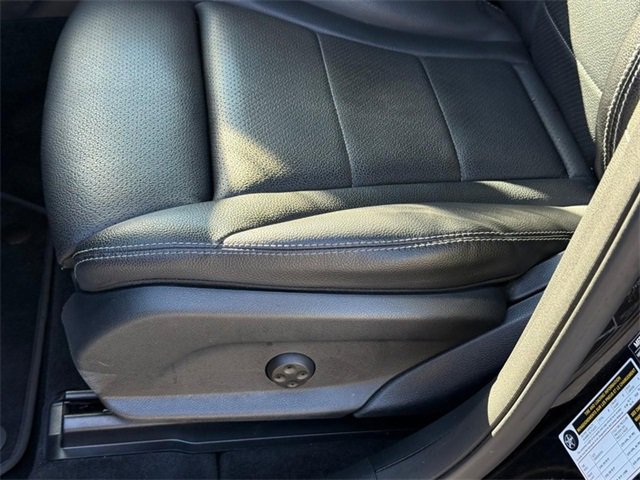 Used 2021 Mercedes-Benz GLC 300 4MATIC image 20