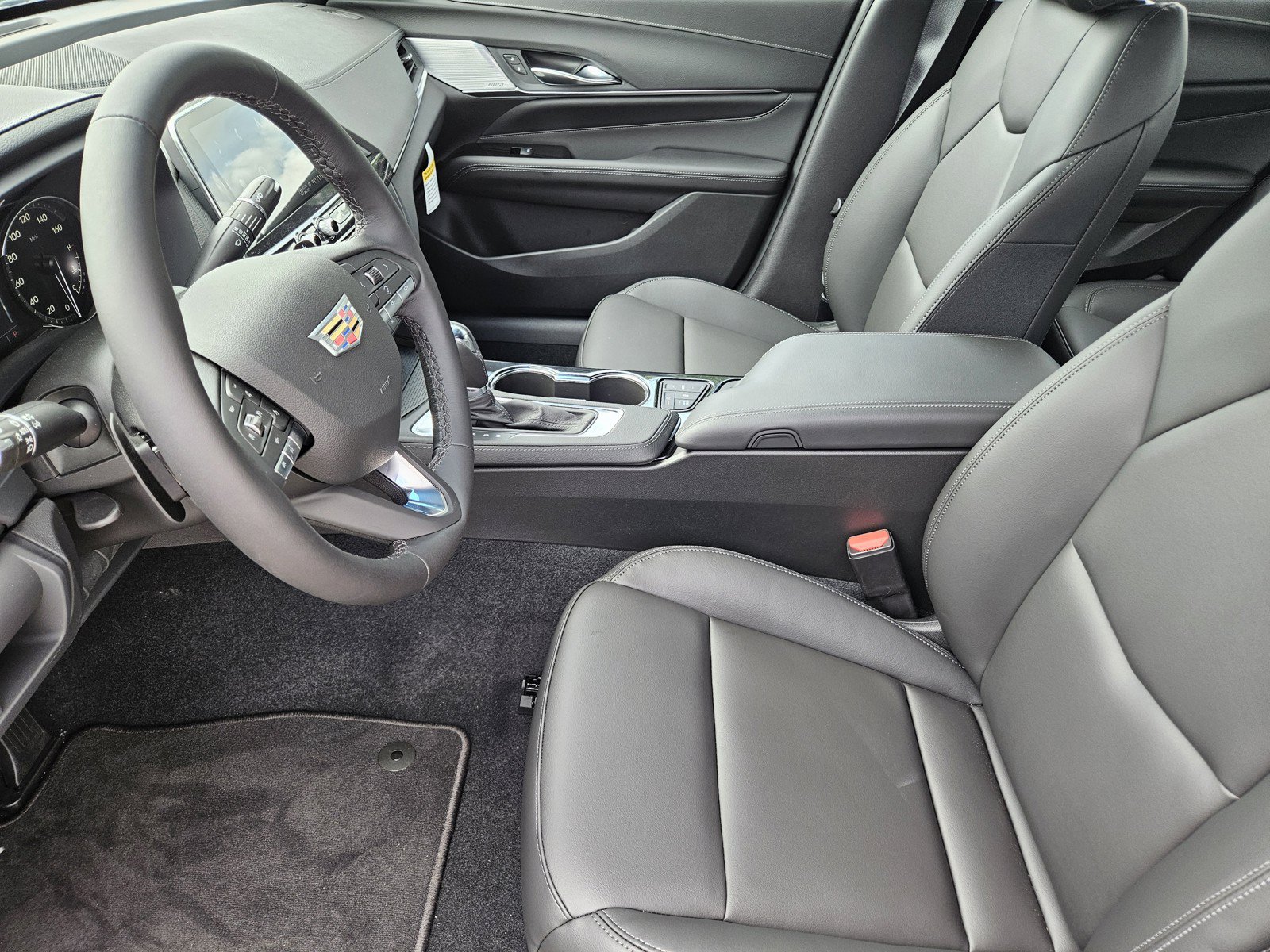 New 2026 Cadillac CT4 Luxury w/ LPO, ONYX Package RWD image 9