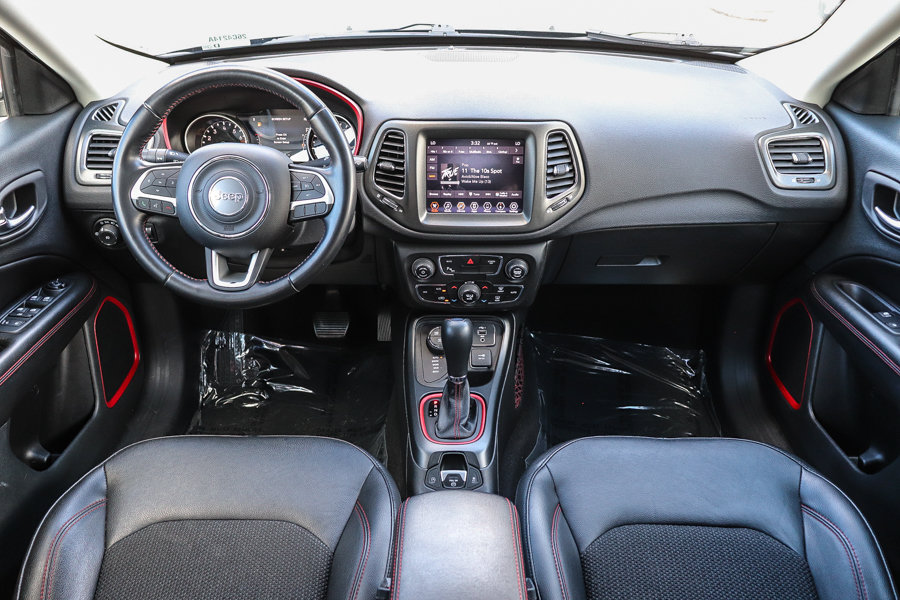 Used 2020 Jeep Compass Trailhawk w/ Safety & Security Group AWD/4WD image 13