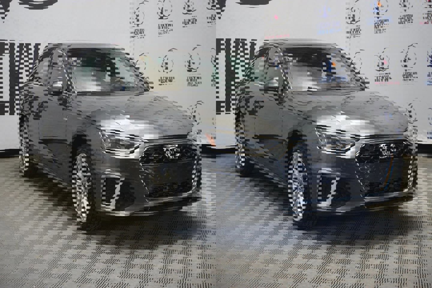 Used 2021 Audi A4 2.0T Premium w/ Convenience Package image 3