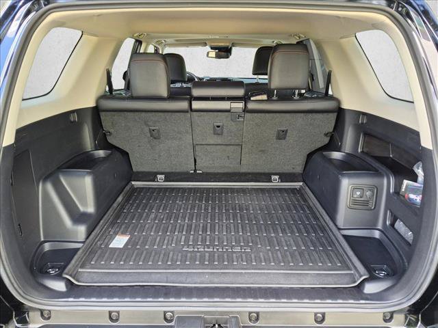 Used 2023 Toyota 4Runner TRD Off-Road Premium w/ Moonroof Package AWD/4WD image 6