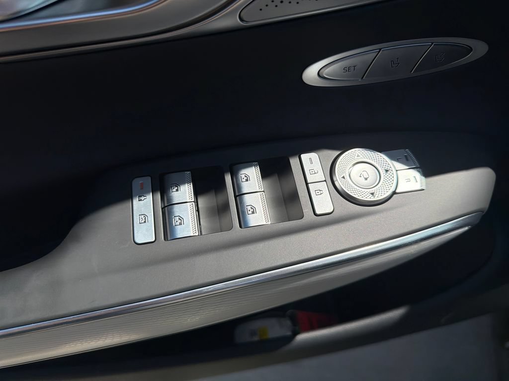 New 2026 Genesis GV70 2.5T Advanced AWD/4WD image 11