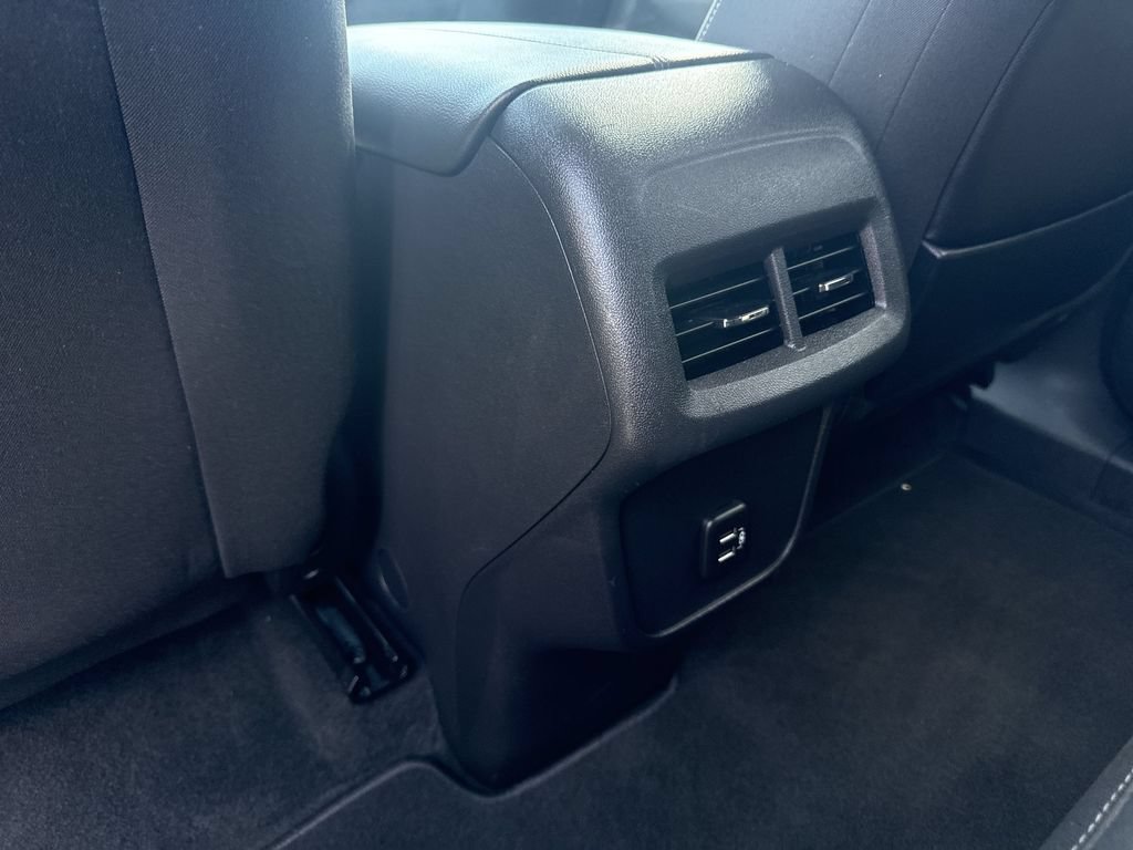 Used 2024 GMC Terrain SLE FWD image 20