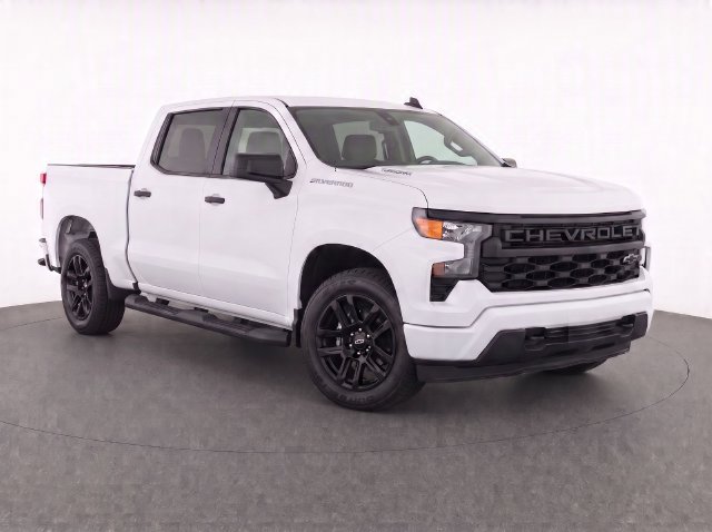 Used 2025 Chevrolet Silverado 1500 Custom w/ LPO, Dark Essentials Package RWD image 2