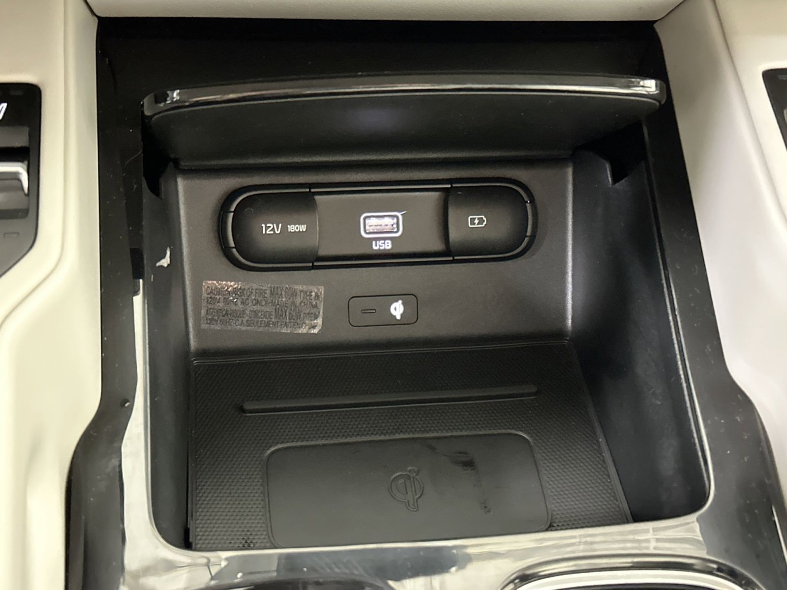 Used 2021 Kia Telluride SX w/ Towing Package image 27