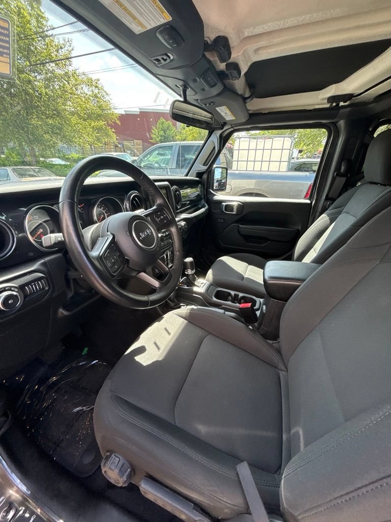 Used 2022 Jeep Wrangler Unlimited Sport AWD/4WD image 14
