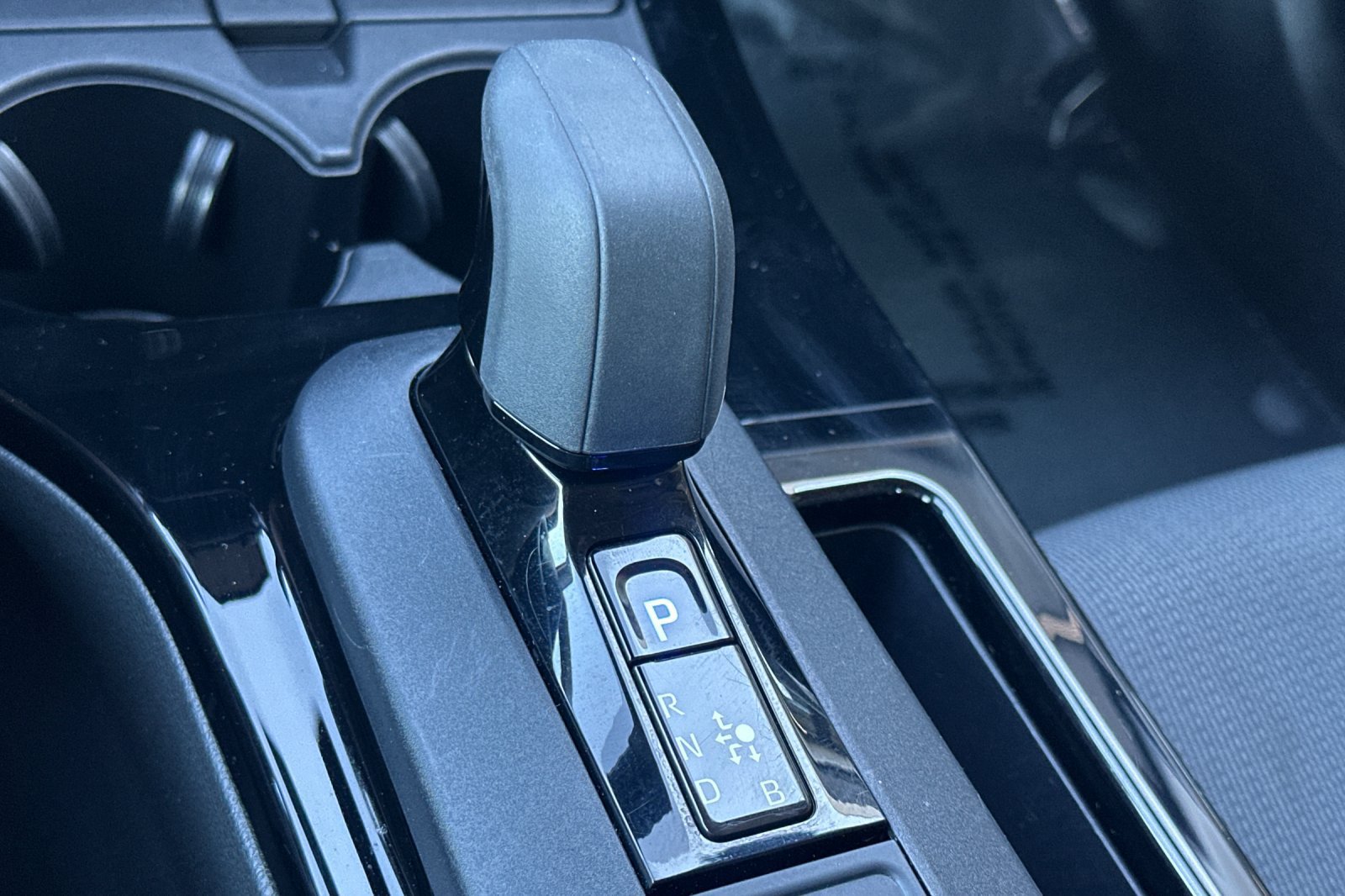 Certified 2025 Toyota Prius LE AWD/4WD image 24