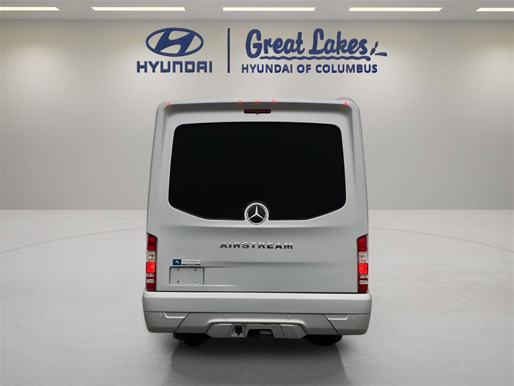 Used 2019 Mercedes-Benz Sprinter 170 image 4