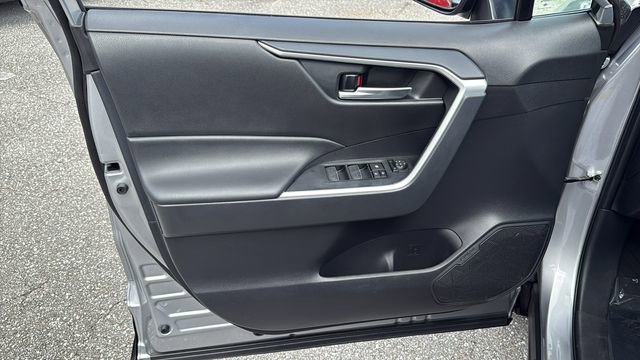 Certified 2024 Toyota RAV4 SE image 18