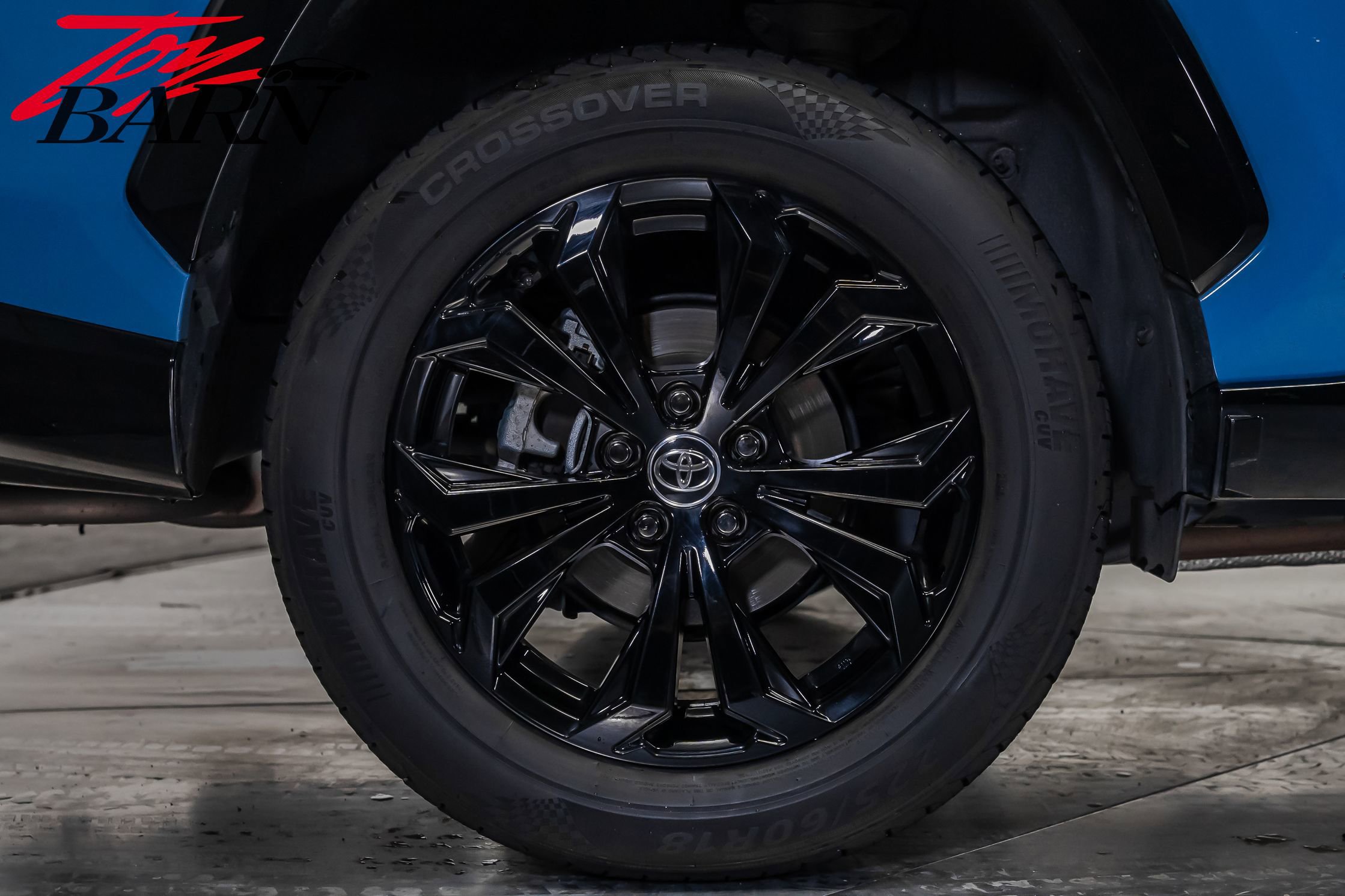 Used 2023 Toyota RAV4 SE w/ Convenience Package image 15