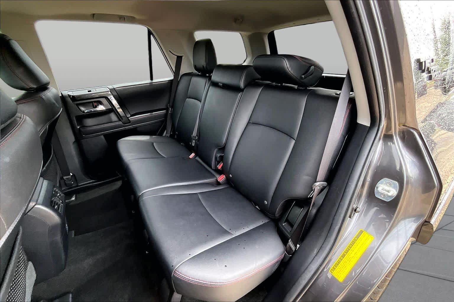 Used 2023 Toyota 4Runner TRD Off-Road Premium w/ Moonroof Package AWD/4WD image 20