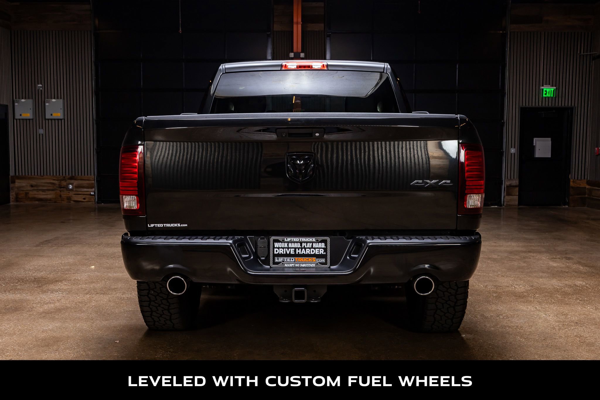 Used 2017 RAM 1500 Sport w/ Black Ram 1500 Sport Group image 7