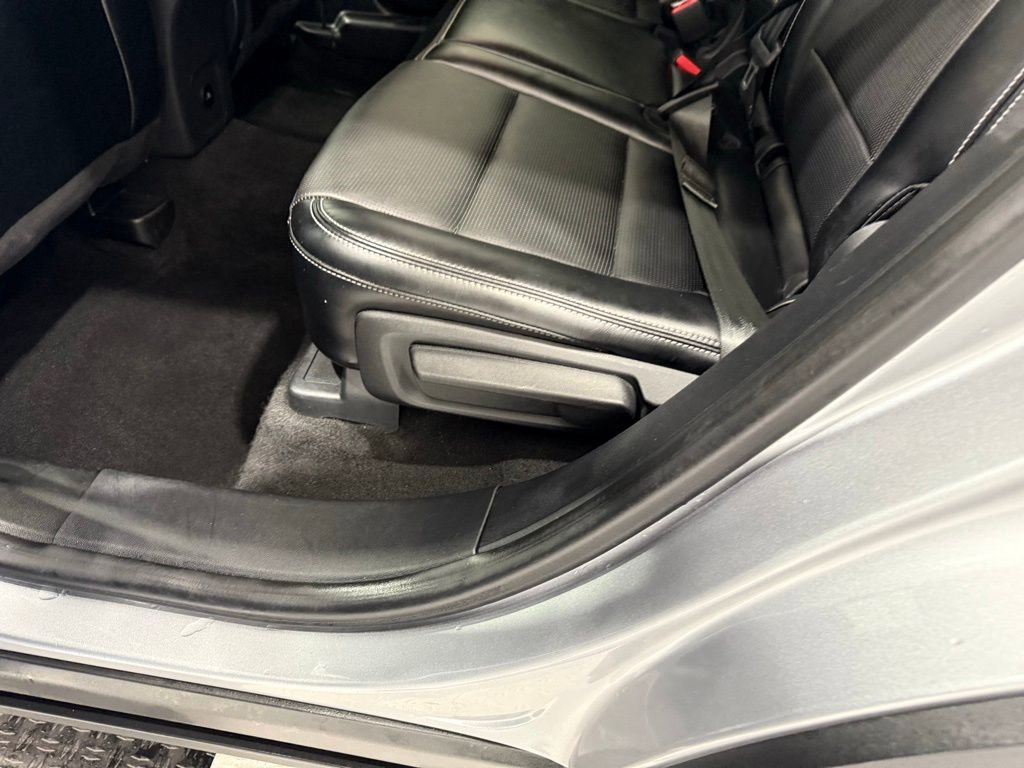 Used 2024 Ford Escape Platinum AWD/4WD image 19