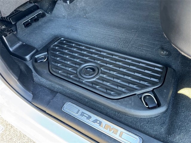 Used 2020 RAM 1500 Laramie image 12