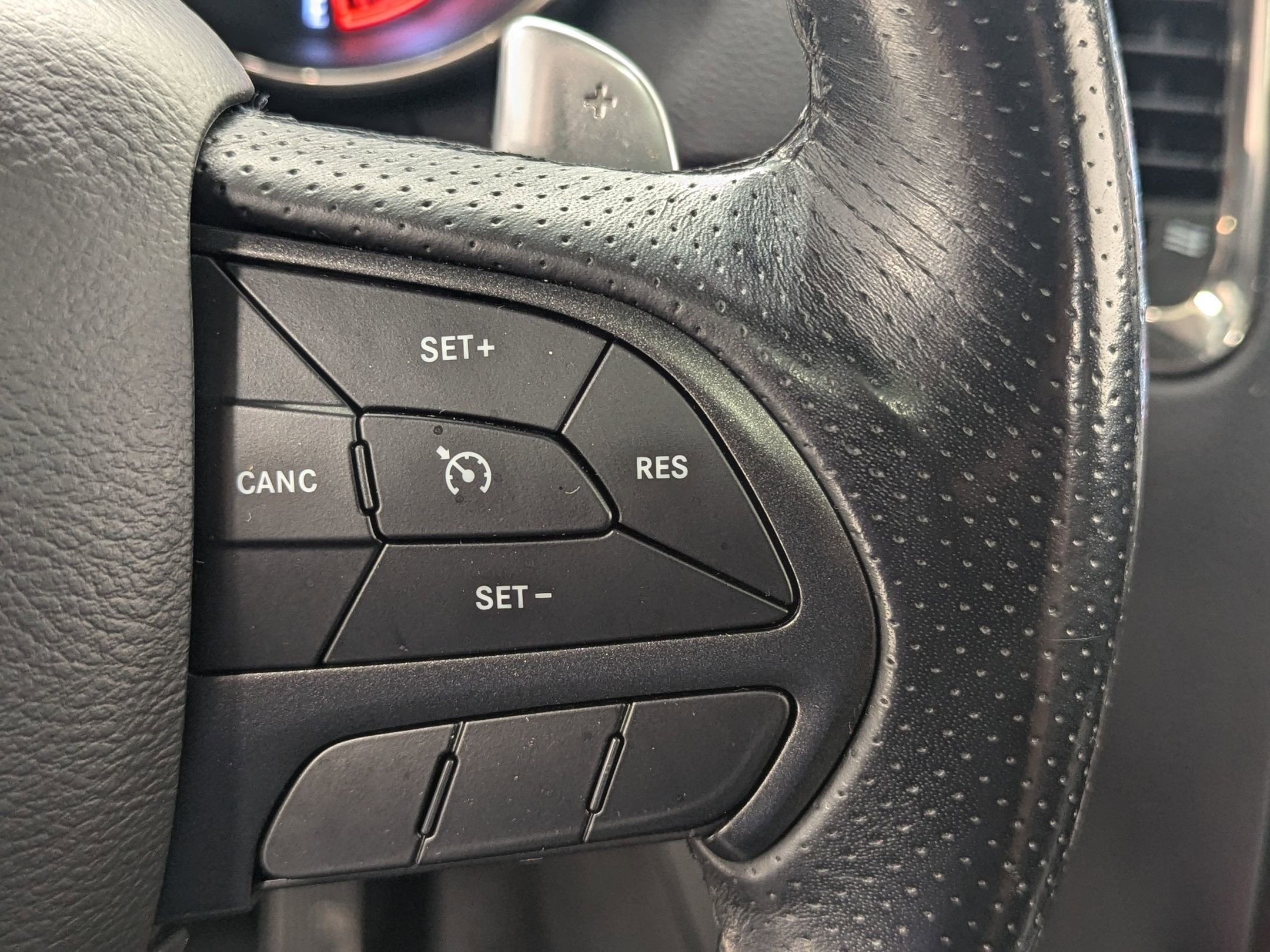 Used 2020 Dodge Durango R/T w/ Blacktop Package image 23