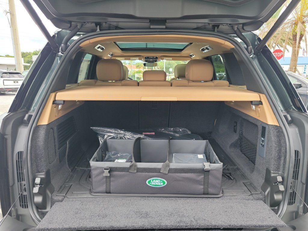 New 2027 Land Rover Range Rover SE AWD/4WD image 11