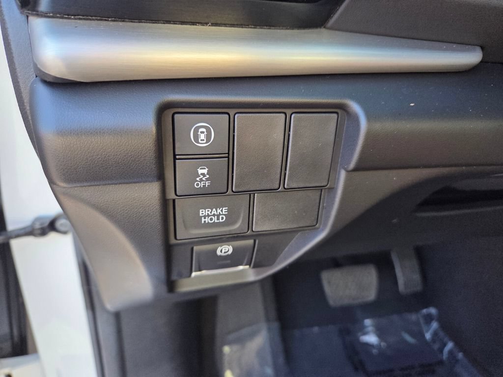 Used 2024 Acura RDX SH-AWD image 21