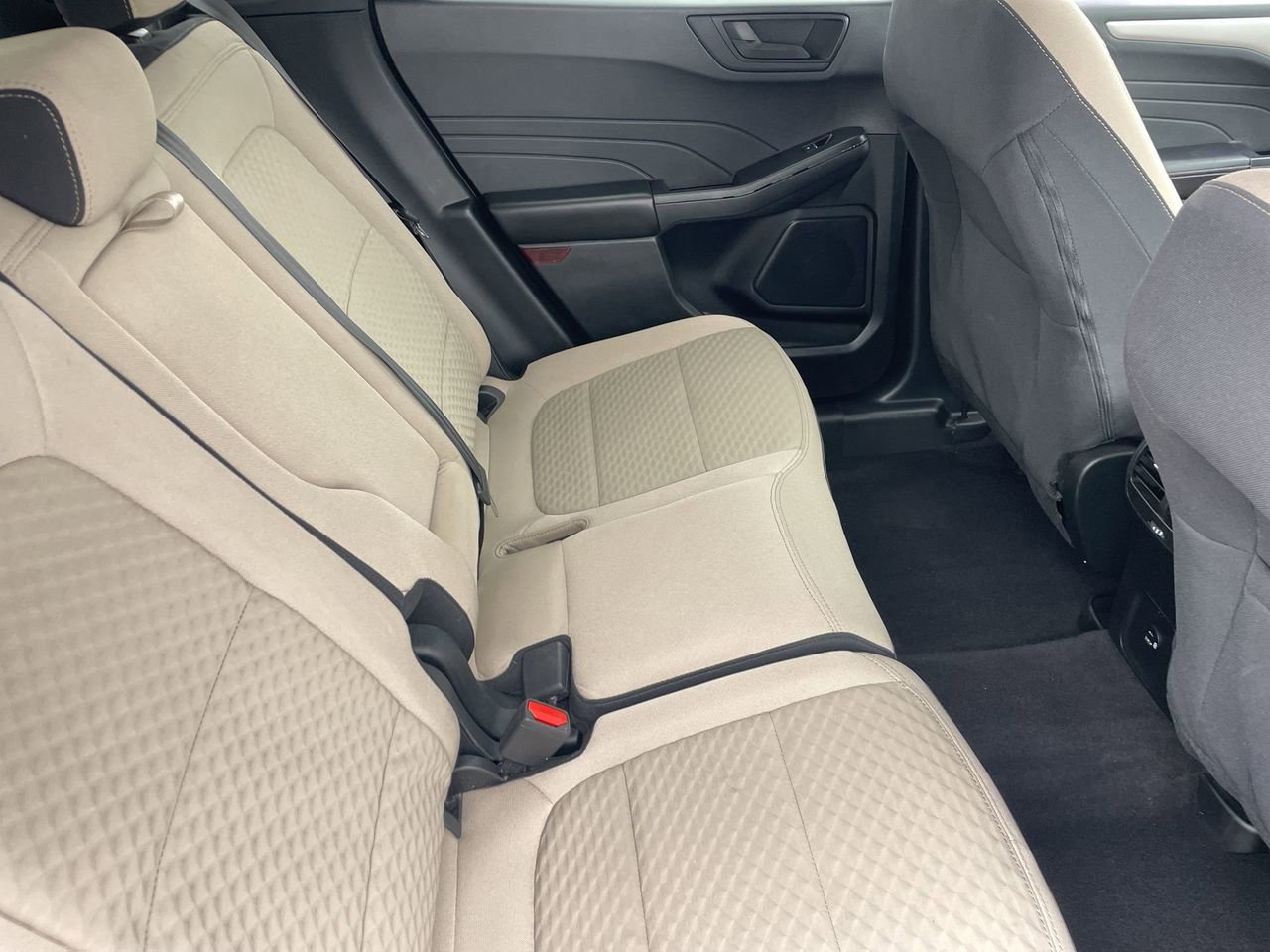 Used 2022 Ford Escape SE w/ Convenience Package image 12