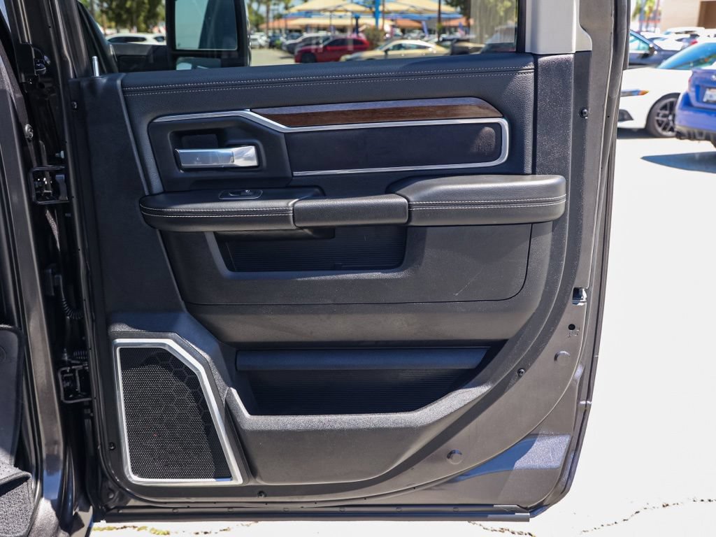 Used 2024 RAM 2500 Laramie w/ Safety Group AWD/4WD image 18
