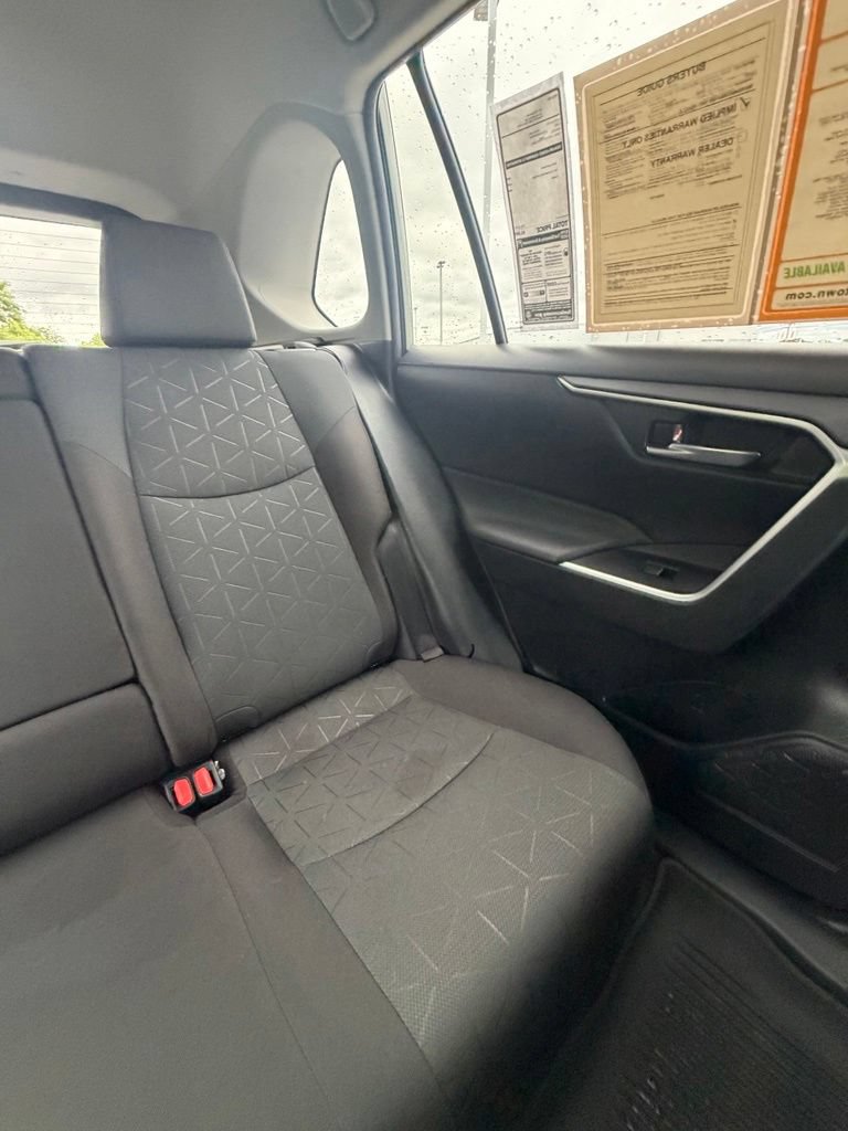 Used 2023 Toyota RAV4 XLE w/ Convenience Package AWD/4WD image 15