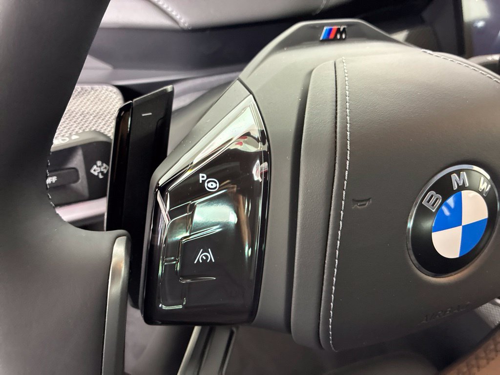 New 2027 BMW 740i xDrive w/ M Sport Professional Package AWD/4WD image 16