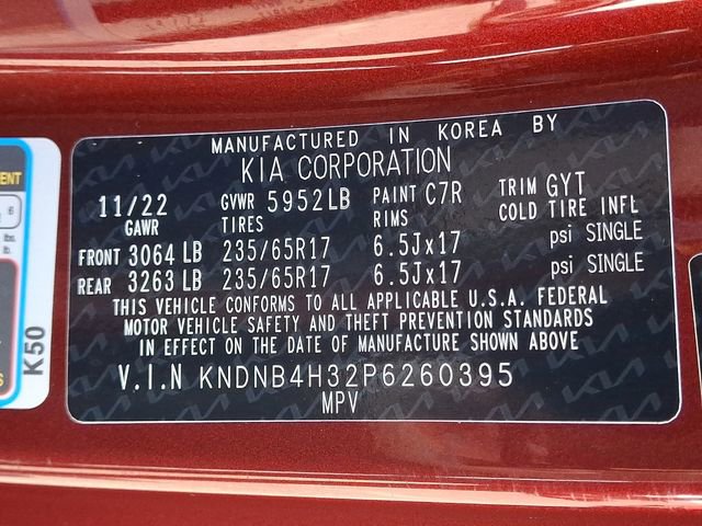 Used 2023 Kia Carnival LX FWD image 29