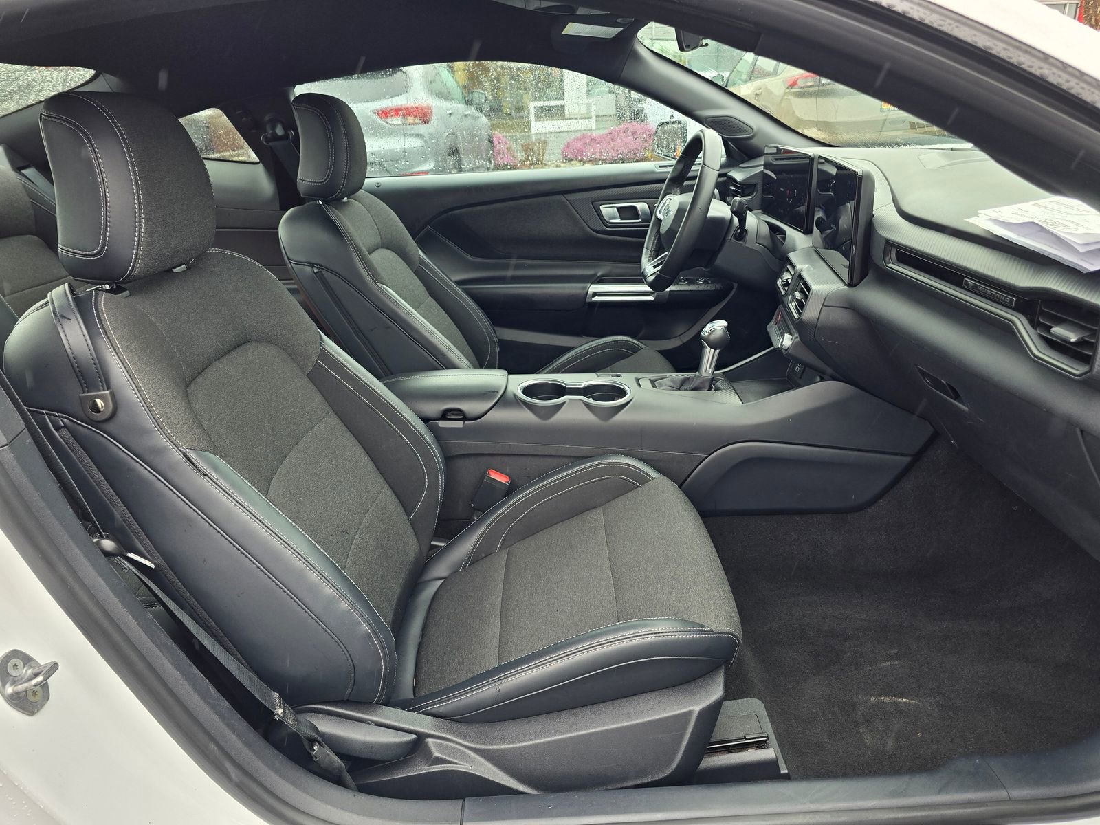 Used 2024 Ford Mustang Coupe RWD image 33