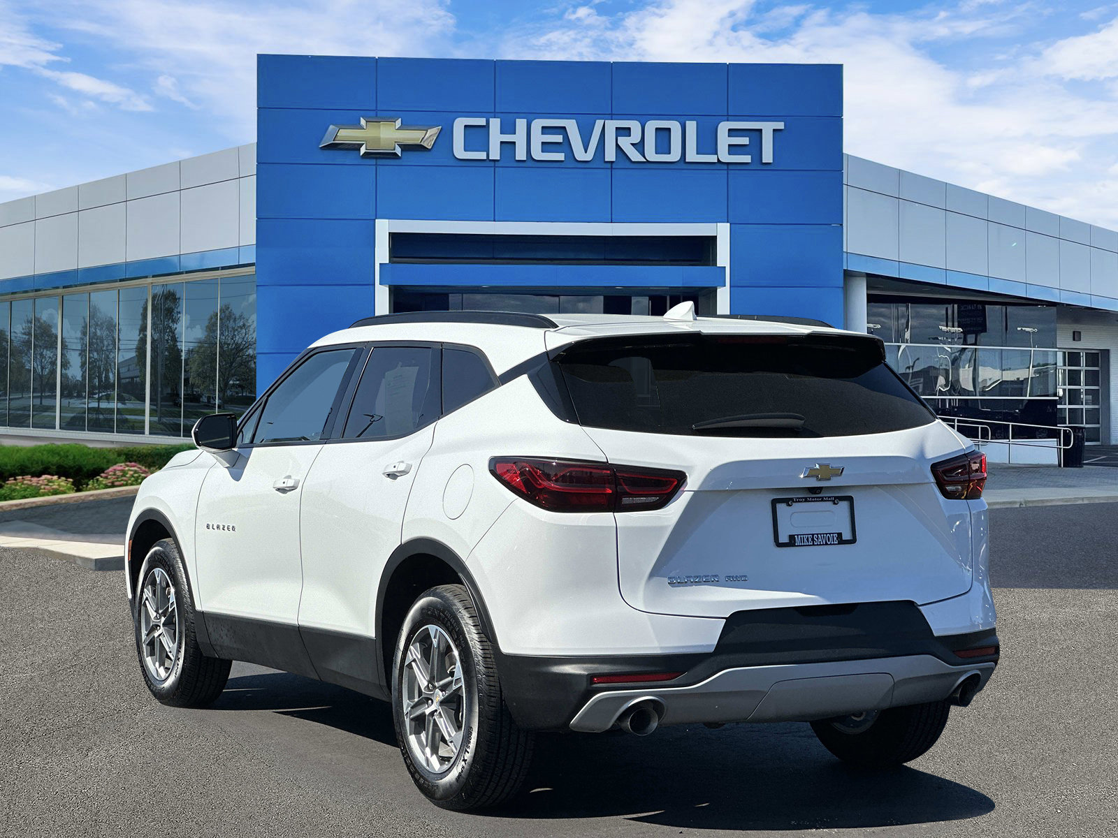 Certified 2023 Chevrolet Blazer LT w/ Convenience Package AWD/4WD image 3