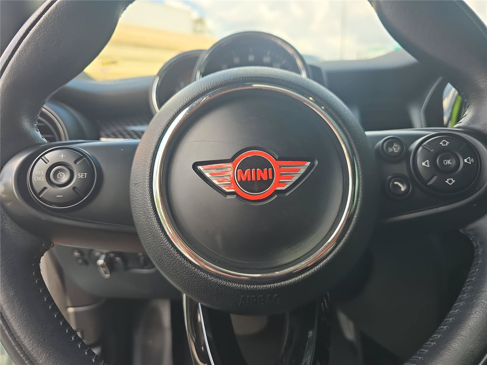 Used 2018 MINI Cooper S FWD image 20