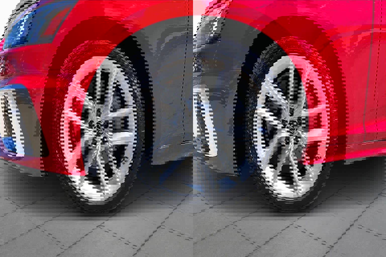 Used 2024 Audi A5 2.0T Premium Plus image 11