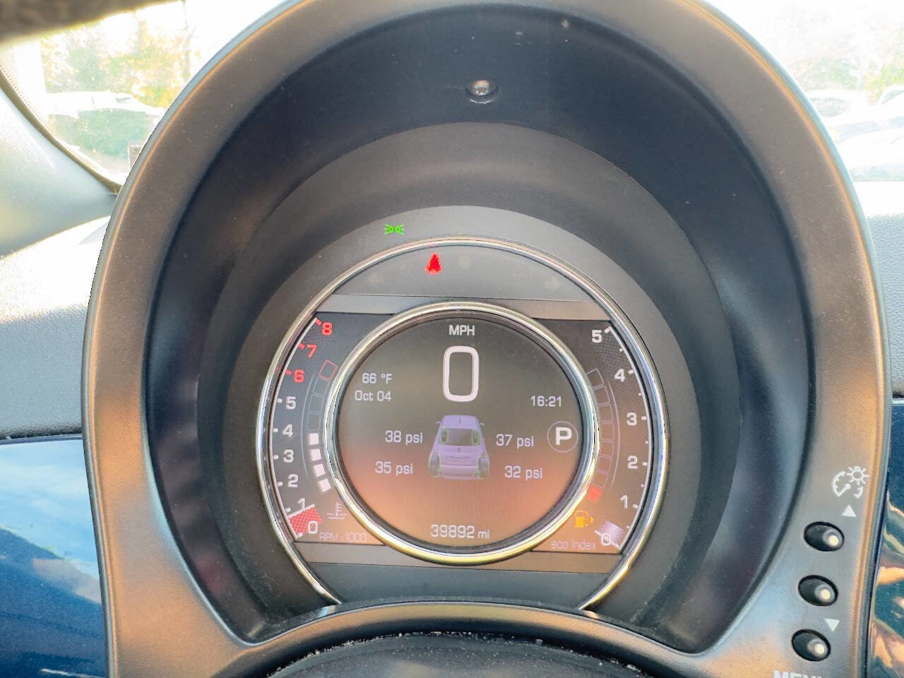 Used 2015 FIAT 500 Sport image 14