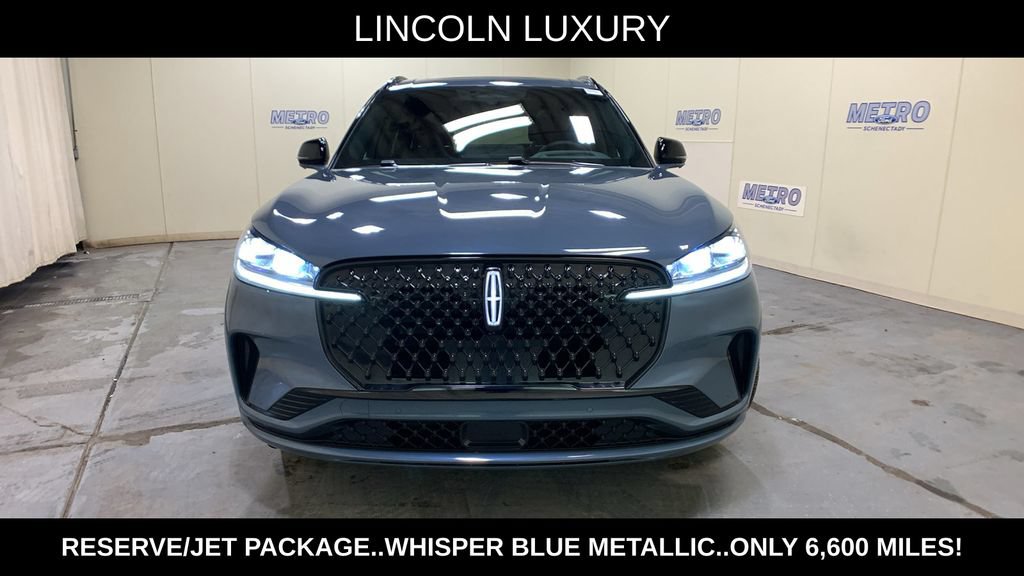 Used 2025 Lincoln Aviator Reserve w/ Equipment Group 201A AWD/4WD image 8