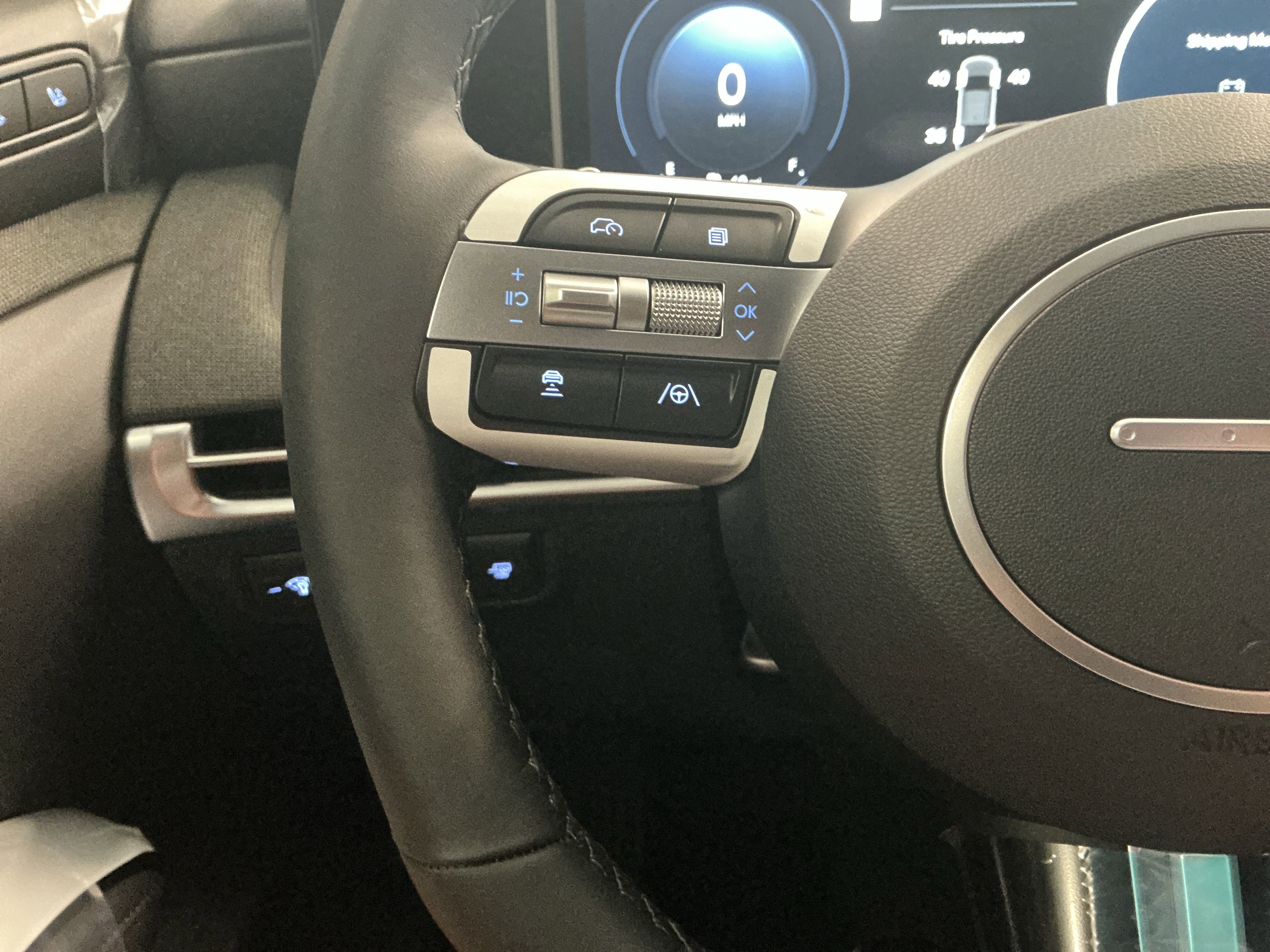 New 2025 Hyundai Santa Cruz Limited image 15