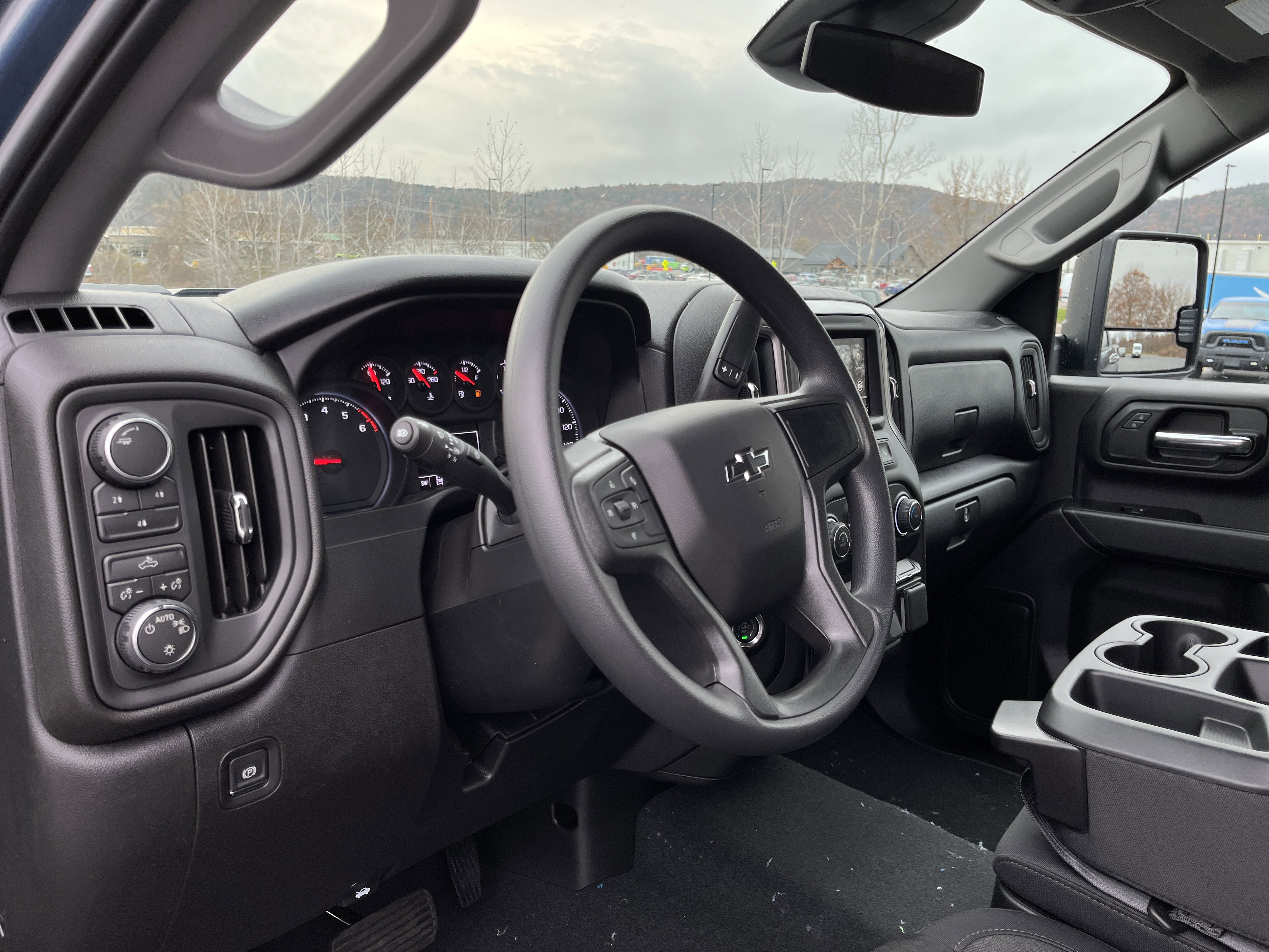 New 2026 Chevrolet Silverado 2500 Custom w/ Custom Convenience Package image 29