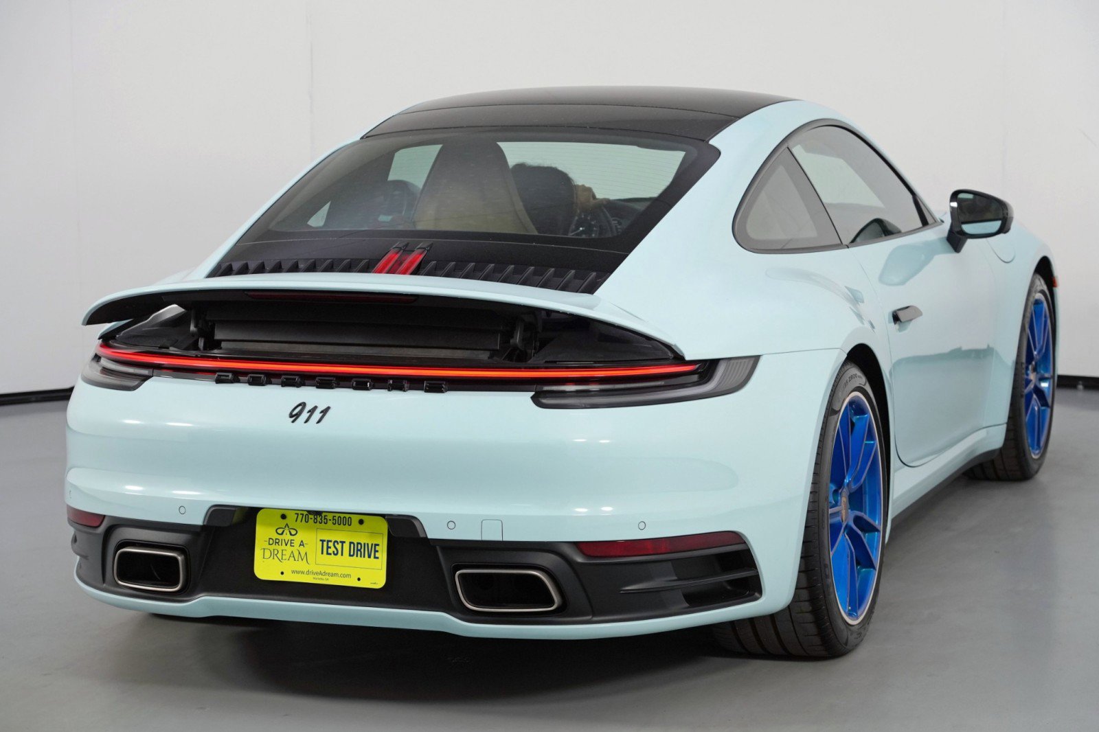 Used 2024 Porsche 911 Carrera image 49