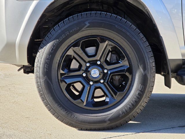 Certified 2024 Toyota 4Runner SR5 AWD/4WD image 8