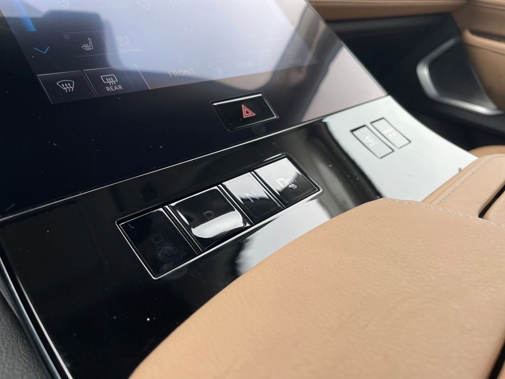 Certified 2025 INFINITI QX80 Sensory image 21