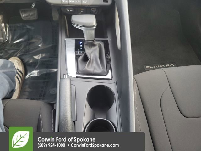 Used 2023 Hyundai Elantra SEL w/ Cargo Package image 30