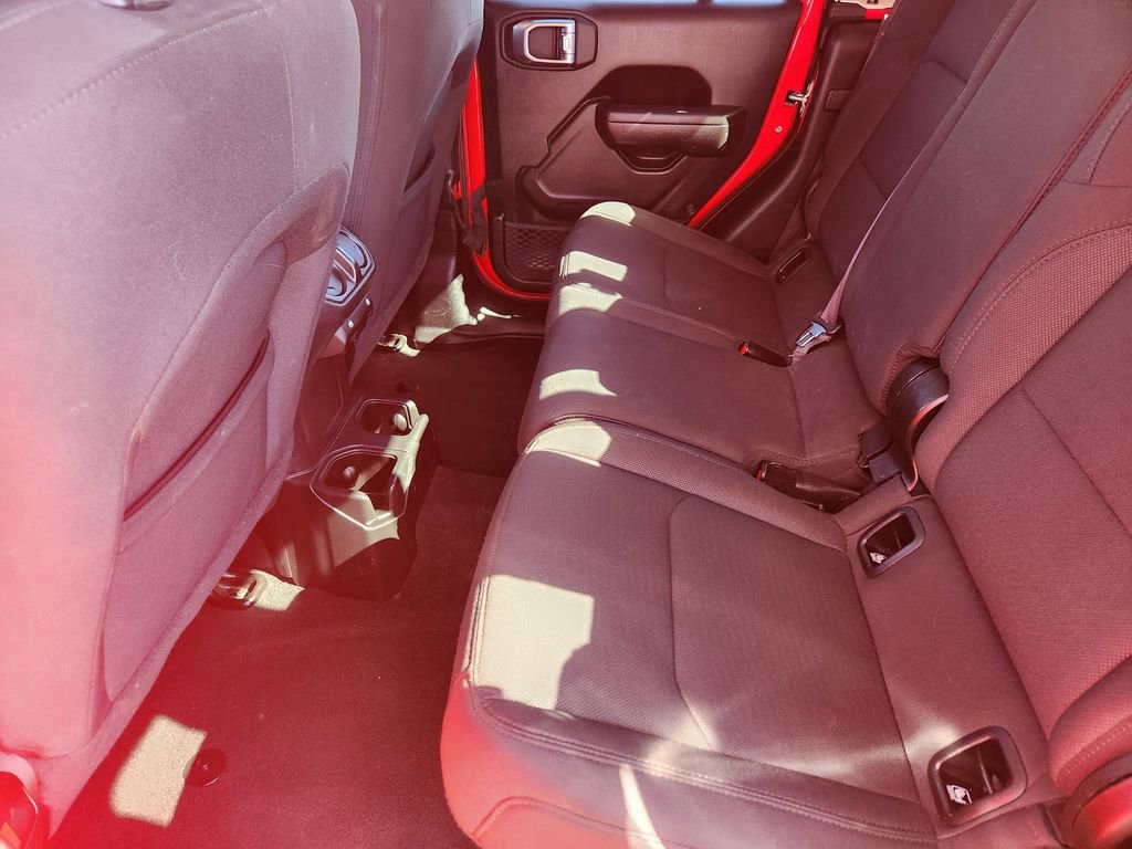Used 2023 Jeep Gladiator Sport AWD/4WD image 14