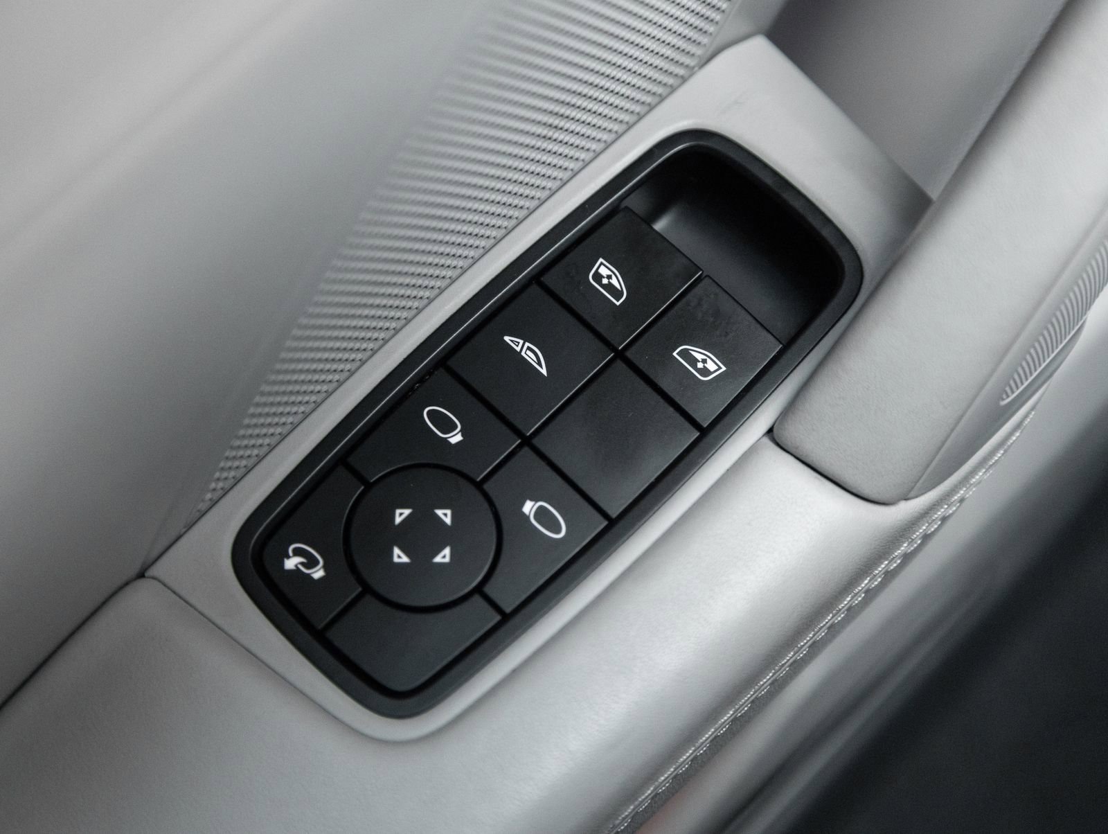 Certified 2023 Porsche 911 Carrera S image 21